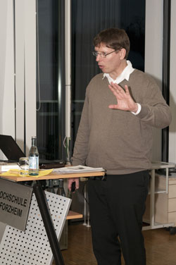 Prof. Dr. Tobias Brönneke; Quelle: privat